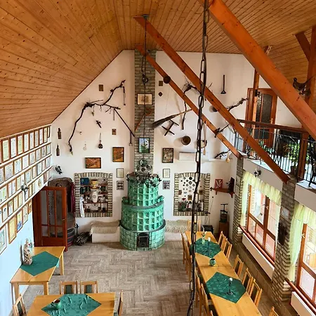 Frühstückspension Borhaz Panzio Hajos-pincefalu 3*